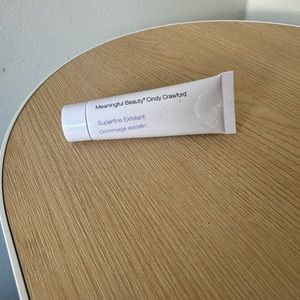 Meaningful Beauty Superfine Exfoliant Cindy Crawford
